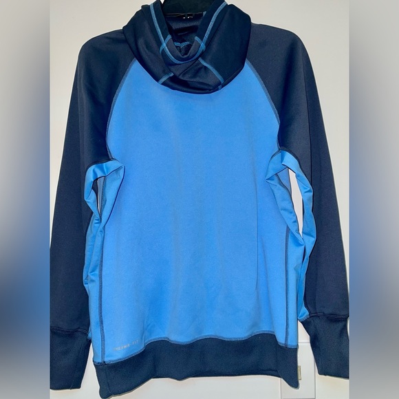 Nike Therma-Fit Size Lg Baby Blue & Navy Blue Hoodie.  Very Good condition - Picture 3 of 3